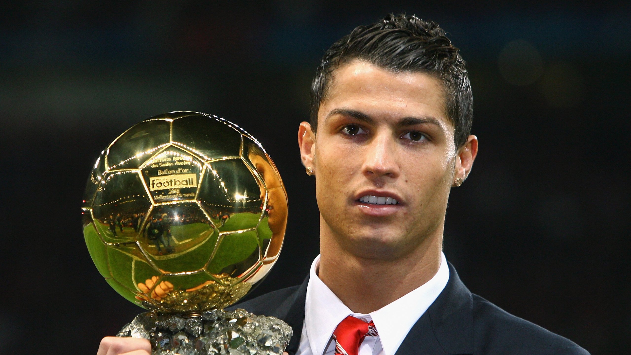 战术创新助推球队“逆袭”！