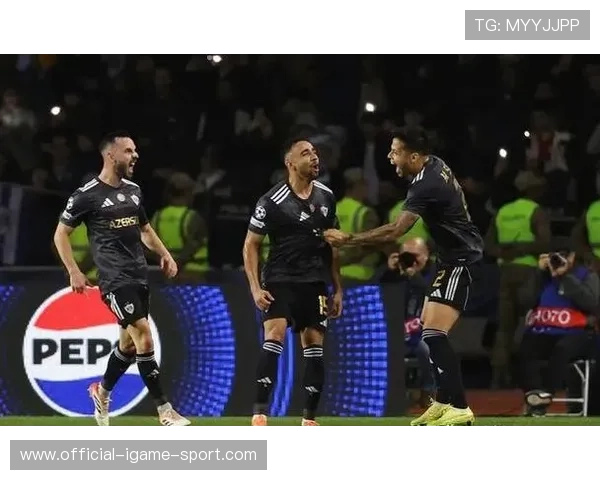 巴萨防线漏洞频出，切尔西未能突破卡拉巴赫，巴萨3-0切尔西