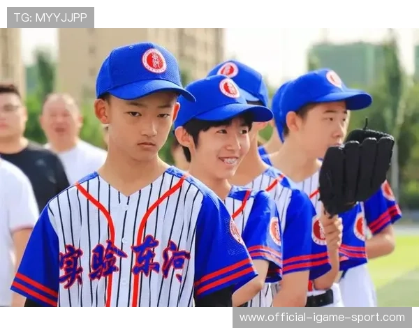 联赛开设青少年运动员营养讲座 提升身体素质，青少年运动员营养指南